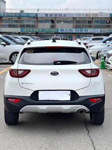 kia stonic 2020: Kia Stonic: 2021 г., 1.6 л, Автомат, Бензин, Кроссовер — 5