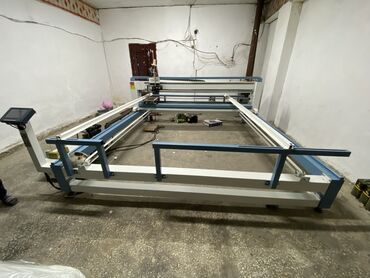 печать на футболках оборудование купить: Промышленная стегальная машина (длиннорукавная/кареточная) для тканей