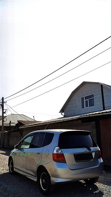 Honda: Honda Fit: 2003 г., 1.3 л, Вариатор, Бензин, Хэтчбэк — 6