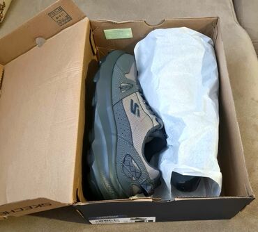 Krasofkalar və idman ayaqqabıları: Puma Milenio Tech ağgümüşübejiviy rənglərin qarışığıdır — 13