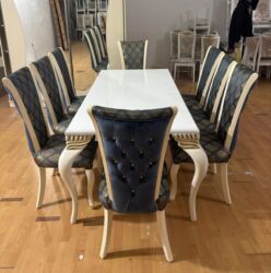 islenmis metbext mebeli: Qonaq otağı üçün, İşlənmiş, Açılmayan, Dördbucaq masa, 8 stul