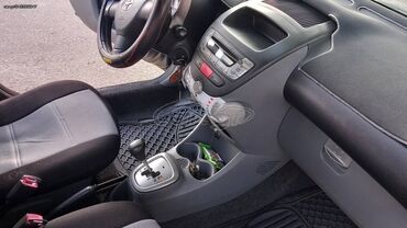 Toyota: Toyota Aygo: 1 l. | 2009 έ. Χάτσμπακ — 16