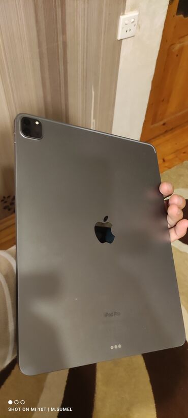 ipad 8 qiymeti: İşlənmiş Apple iPad Pro 12.9 (2022), 12,9", 128 GB, Pulsuz çatdırılma