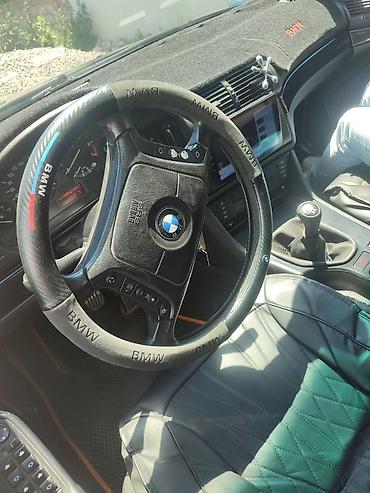 реплика мото: BMW 5 series: 1999 г., 2 л, Механика, Бензин, Седан — 5