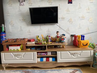 TV altlığı: İşlənmiş, Düz TV altlığı, Polkalı, Laminat, Türkiyə lalafo.az -da TV altlığı: İşlənmiş, Düz TV altlığı, Polkalı, Laminat, Türkiyə