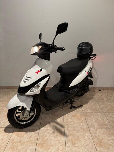 Mopedlər,skuterlər: - X-ROAD, 50 sm3, 2024 il, 2200 km