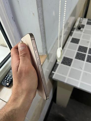 ipad pro m5: IPhone 16 Pro, Natural Titanium, Face ID — 6