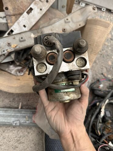 Другие автозапчасти: Запчасти для Mitsubishi space gear — 106