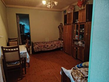 xacmazda satilan heyet evleri: 20-ci sahə 5 otaqlı, 100 kv. m, Kredit yoxdur, Təmirsiz
