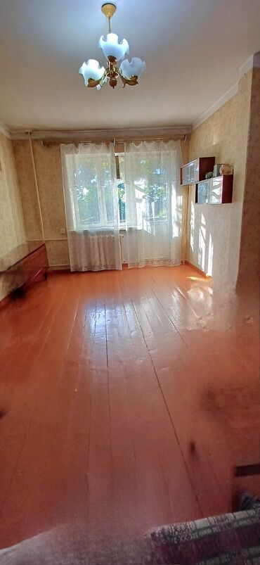 продается 3 комнатная квартира политех: 1 комната, 33 м², Хрущевка, 4 этаж, Старый ремонт