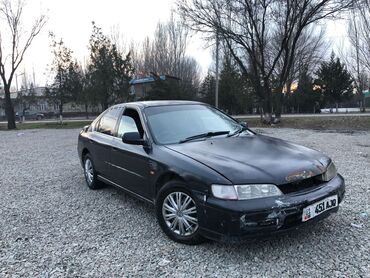 Honda Accord: 1994 г., 2 л, Автомат, Бензин, Седан