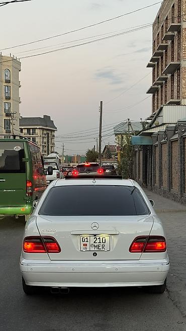 Продажа авто: Mercedes-Benz E-Class: 2000 г., 3.2 л, Автомат, Бензин — 2