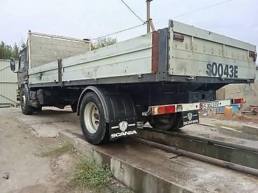Продаётся бортовой грузовик Scania. Основные особенности: -