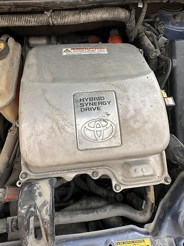 yanacaq nasos: Toyota Prius II – Hybrid Synergy Drive Xüsusiyyətlər: - Tam hibrid — 1