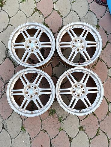 Диски: Литые Диски R 17 Комплект, отверстий - 5, Б/у at lalafo.kg — 2 Диски: Литые Диски R 17 Комплект, отверстий - 5, Б/у — 2