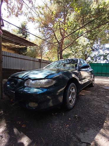 сания: Hyundai Sonata: 1998 г., Седан — 7