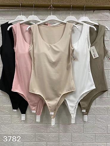 Topovi: ✅višenamenski basic komadi 1700 din ili dva za 2900 din ✅ — 12