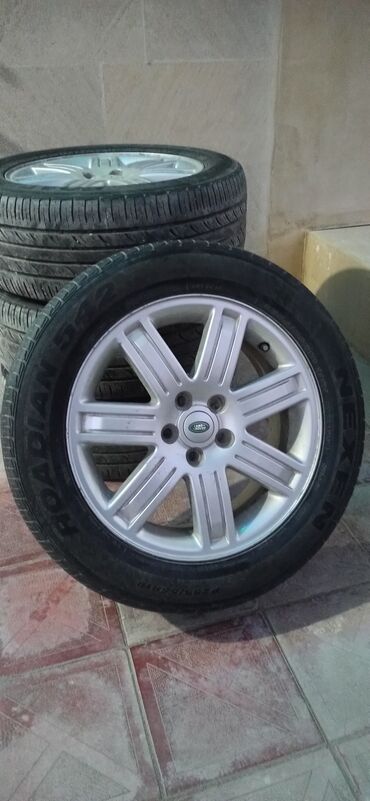 sport yay: İşlənmiş Disk təkər Land Rover 255 / 55 / R 19, 5 Boltlu