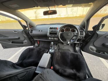 Honda: Honda Fit: 2003 г., 1.5 л, Автомат, Бензин, Хэтчбэк — 11