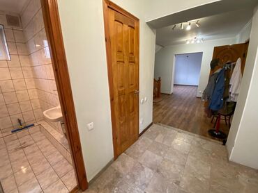 Долгосрочная аренда домов: 250 м², 6 комнат, Утепленный, Бронированные двери, Евроремонт — 15