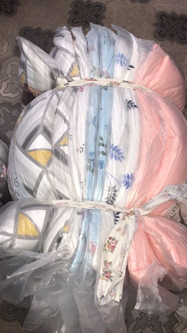 Полотенца: Полотенца пляж 100% хлопок, простынь на резинки, подушка, одеяло at lalafo.kg — 50 Полотенца: Полотенца пляж 100% хлопок, простынь на резинки, подушка, одеяло — 50