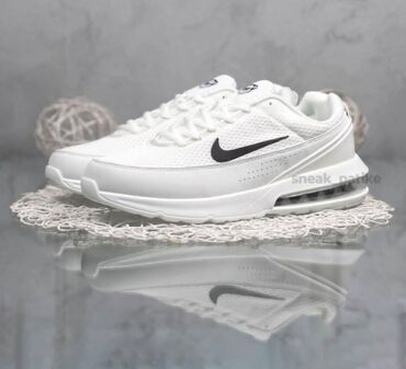 new yorker нови сад слике: Trainers, size - 44