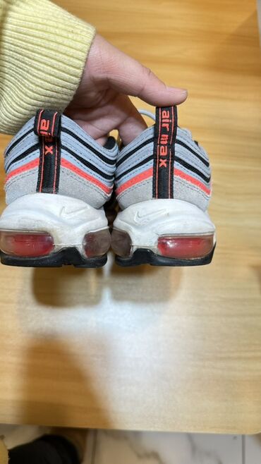 Кроссовки и спортивная обувь: Оригинальные Nike Air Max 97 Размер 38,5 • Б/У Покупала в Анталии — 5