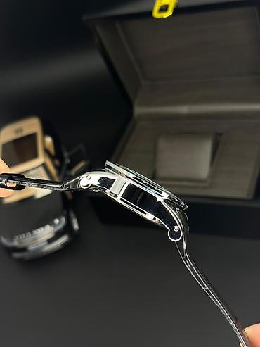 longines saat: Lüks dizayna malik mexaniki qol saatı Xüsusiyyətlər: - Korpus: parlaq — 6