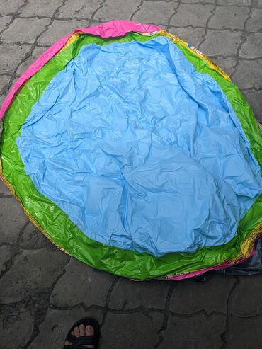 детский дорожный горшок: Продаю детский бассейн.маленький120см ширина бу