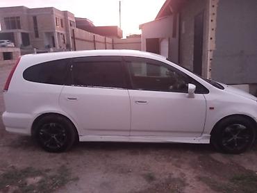 банан водный: Honda Stream: 2002 г., Автомат, Бензин, Минивэн — 4