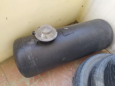 Yanacaq çənləri: Qaz balon Satilir 250 azn 
cuzi endirim olacaq
propan LPG
Sumqayit