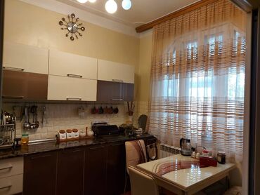 Uzunmüddətli kirayə evlər: 198 kv. m, 4 otaqlı — 11