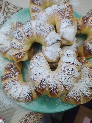 Выпечка, хлебобулочные изделия: Домашние сдобные булочки без рыхлителя, на молоке и сливочном масле с — 2