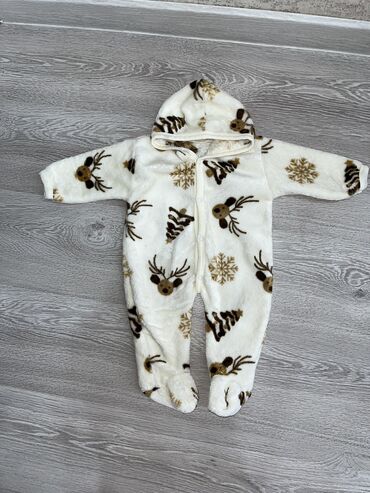 Uşaqlar üçün digər geyimlər: Qiz uwaqi ucun paltarlar satilir 0-5 aya qeder 80 azn. Продаются вещи — 17