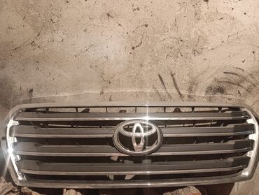 ценник на монеты: Решетка радиатора Toyota Новый, Аналог