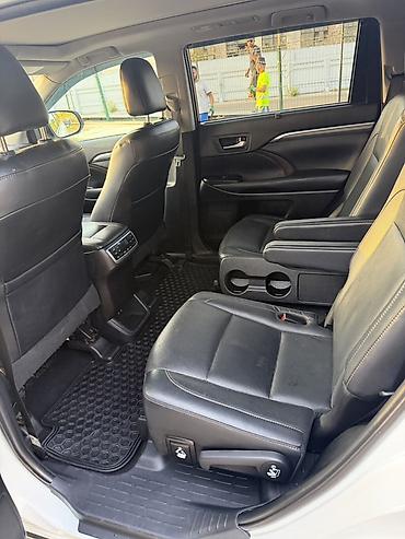 step vagon: Toyota Highlander: 2019 г., 3.5 л, Автомат, Бензин, Кроссовер — 7