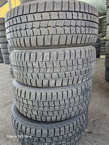 Шины: Шины 225 / 50 / R 17, Зима, Б/у, Комплект, Легковые, Япония, Dunlop