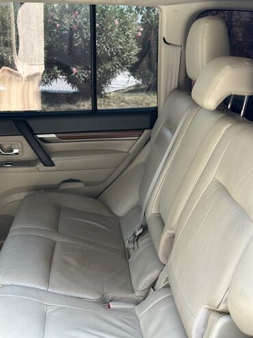 Mitsubishi: Mitsubishi Pajero: 3 l | 2007 il 149800 km — 6