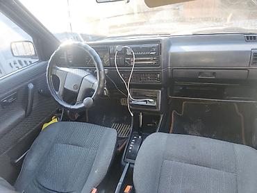 Volkswagen: Volkswagen Golf: 1990 г., 1.6 л, Автомат, Бензин, Хэтчбэк — 7