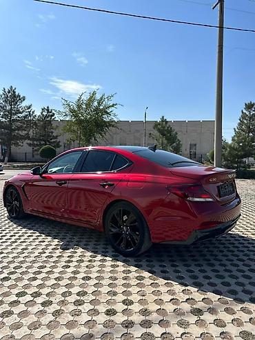 усктер: Hyundai Genesis: 2019 г., Седан — 10