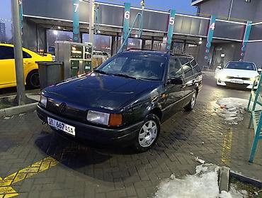Volkswagen Passat: 1992 г., 1.8 л, Механика, Бензин, Универсал