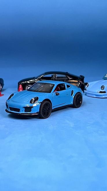 Məhsul: Miniatür idman avtomobili modeli (mavi rəng) Təsvir: -