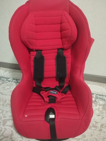 chicco толокар: Автокресло, цвет - Красный