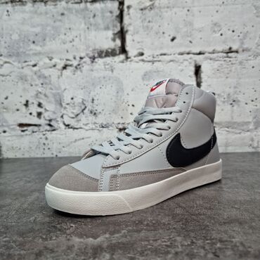 Другая мужская обувь: Кроссовки Nike Blazer 1 High Классика уличного стиля с высоким