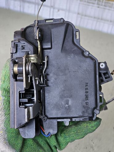 Замки: Замок двери Volkswagen 1998 г., Б/у, Оригинал, Германия — 11