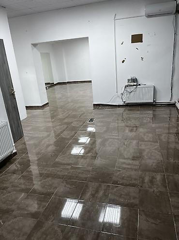 bakıda: Xetaide (Baki Eylence Merkezi ile uz be uz ) esas yolun kenarinda 90kv — 6