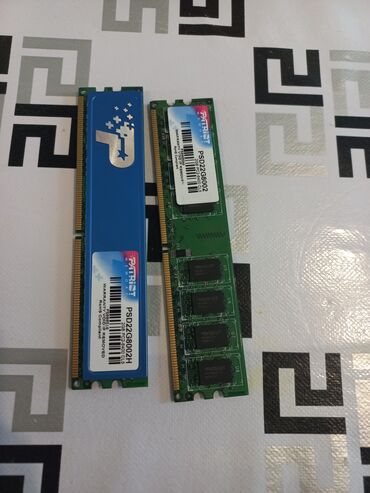 2 ci əl kompüter: 2 gb Ram işləkdir biri 10 azn DDR 2