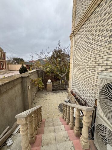 Bağ evlərinin satışı: Bakı, Mərdəkan, 282 kv. m, 5 otaqlı, Hovuzlu, Kombi, Qaz, İşıq -da lalafo.az — 24 Bağ evlərinin satışı: Bakı, Mərdəkan, 282 kv. m, 5 otaqlı, Hovuzlu, Kombi, Qaz, İşıq — 24