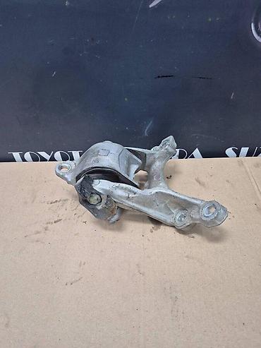 NOSAC MOTORA ZA HONDA CIVIC OD 2012. DO 2016. GOD