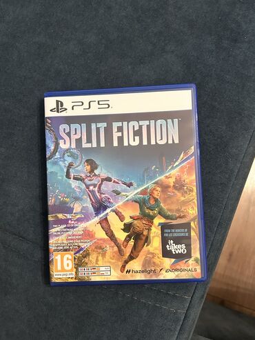 Игры для PlayStation: Игра Split Fiction для PlayStation 5, новая играли один раз